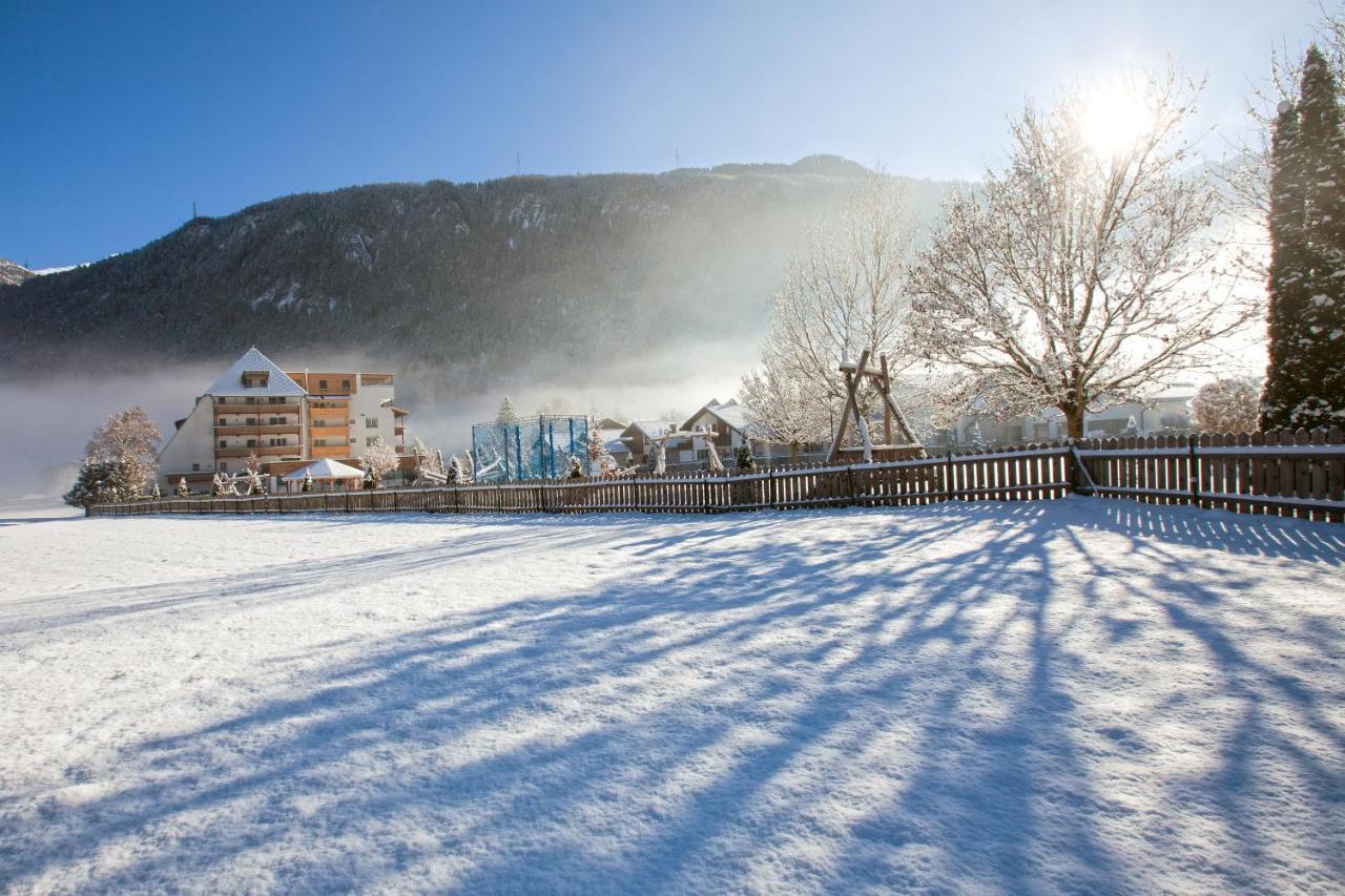 Hotel Truyenhof Ried im Oberinntal Esterno foto