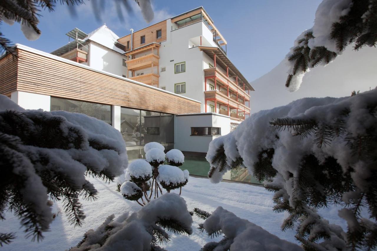 Hotel Truyenhof Ried im Oberinntal Esterno foto